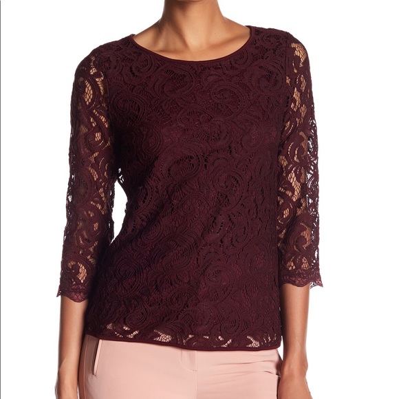 Adrianna Papell Lace Top-Perfect for the Holidays!